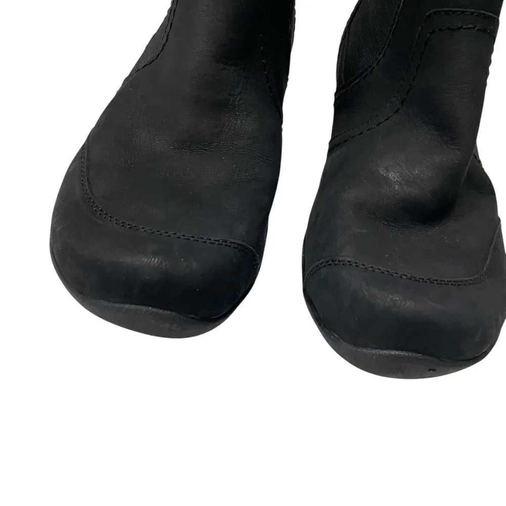 EARTH Faine Round Toe Pull on Boots Black Size 10 W